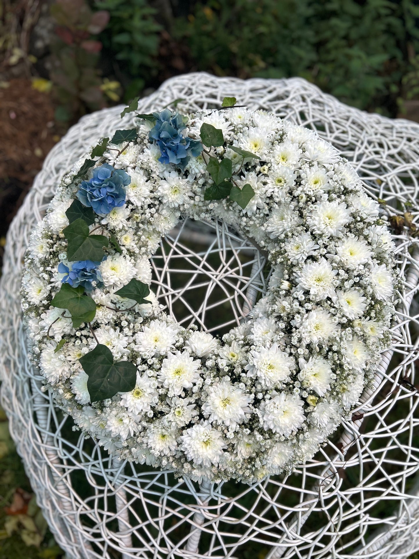 Blomsterkrans hvit